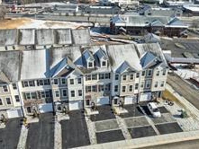 Property for rent in Huntingtown, Maryland