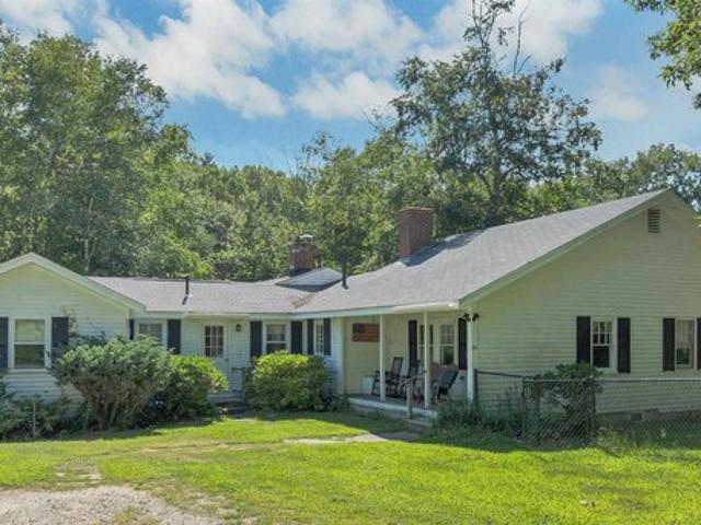 House for sale in New Hampshire