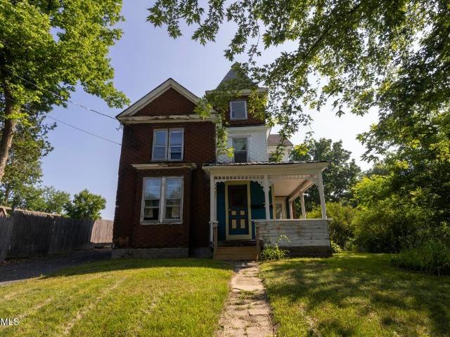 House for sale in New York