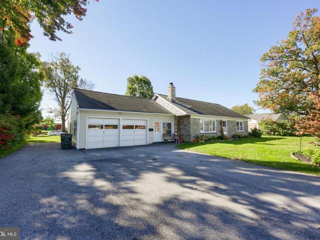 House for sale in Leola, Upper Leacock Township