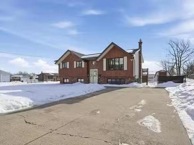 House for sale in Cole Harbour, Nova Scotia