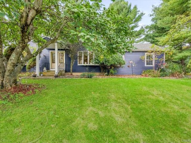 House for sale in Poughquag, Town of Beekman