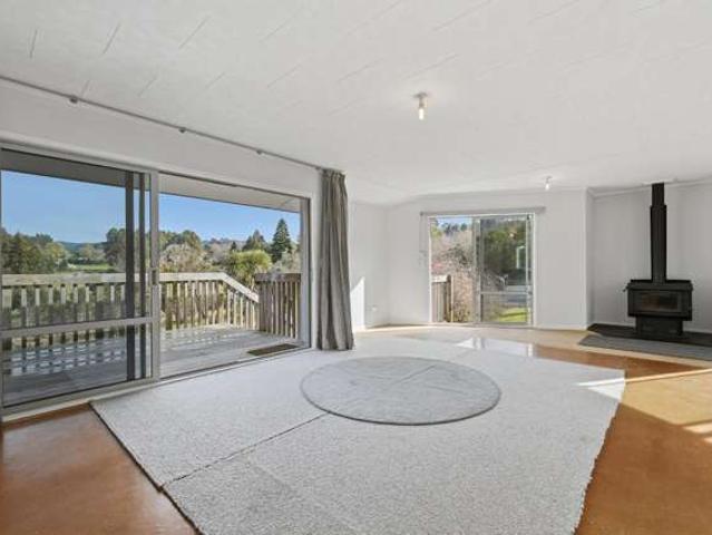 Property for rent in Lower Kaimai, Bay Of Plenty