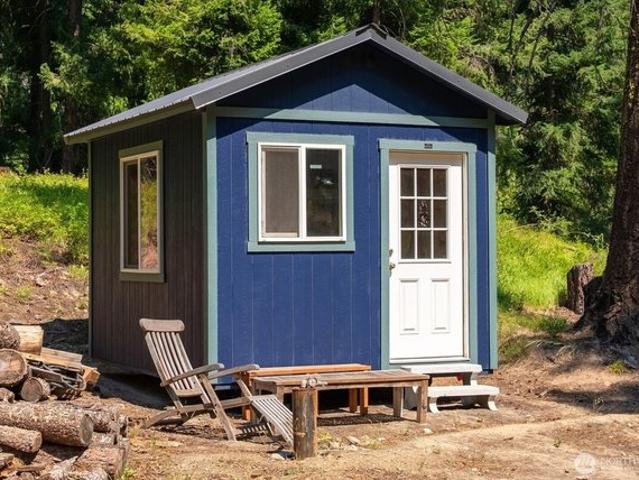House for sale in Winthrop, Washington