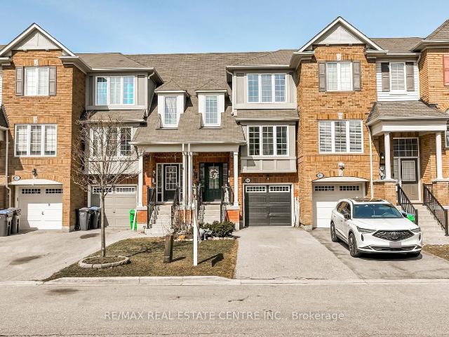 Townhouse for sale in Woburn, Ontario