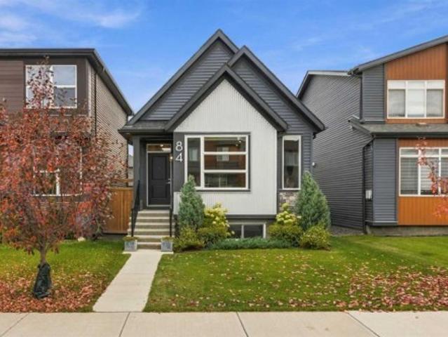 House for sale in Wolf Willow, Calgary