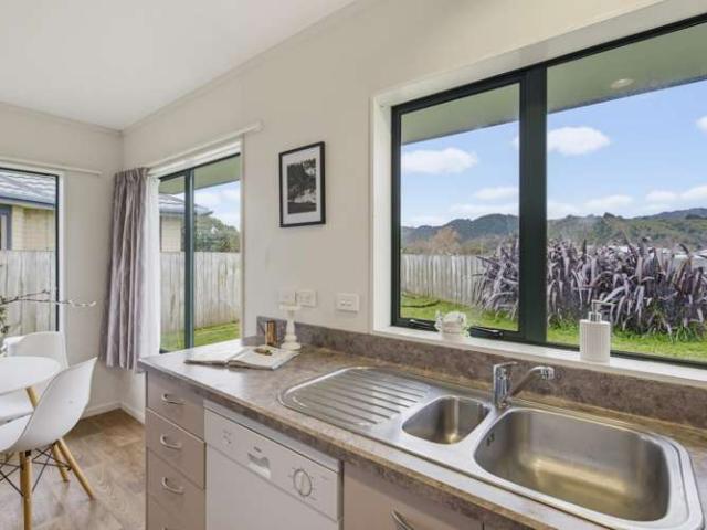 Townhouse for sale in Paraparaumu, Wellington