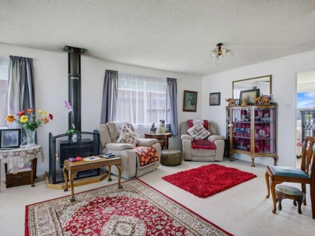 Apartment for sale in Stratford, Stratford District