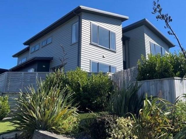 Apartment for rent in Papakaio, Wellington