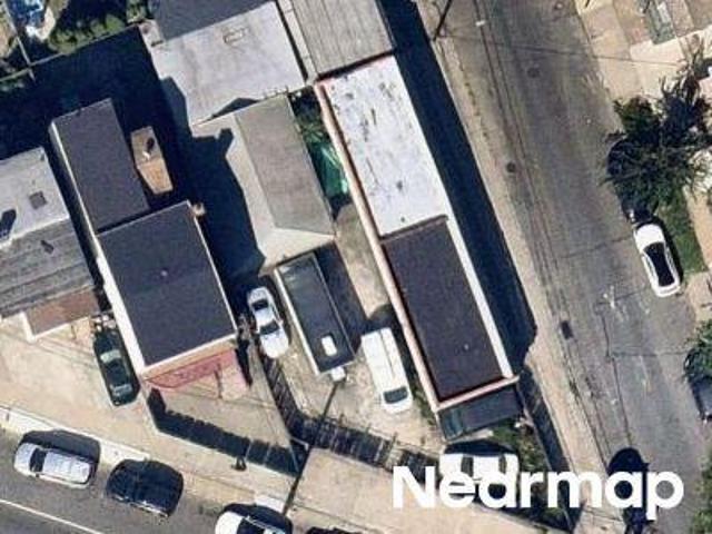 Property for sale in Queens, Arverne