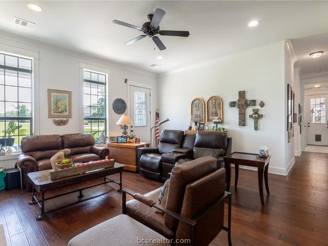 House for sale in Steep Hollow, Bryan