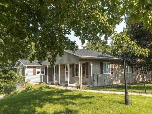 House for sale in Chamois, Missouri