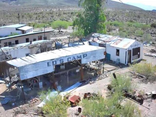 House for sale in Golden Valley