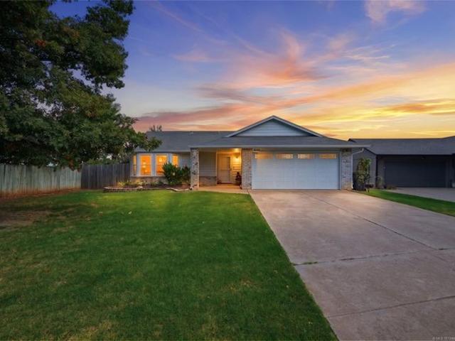 House for sale in Bixby, Oklahoma