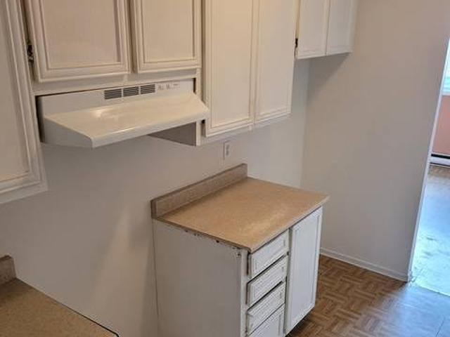 House for rent in Laval