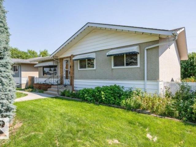 House for sale in Wedgewood, Alberta