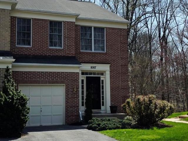Townhouse for sale in Ellicott City, Maryland