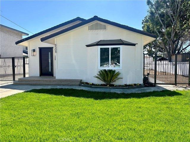 House for sale in Bellflower, California