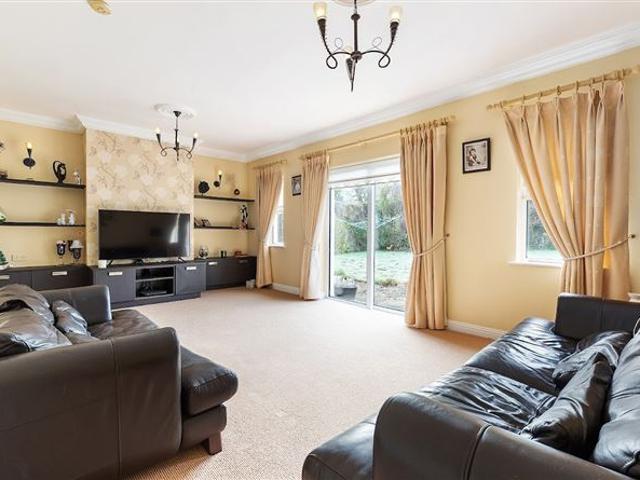 Detached House for sale in Bluebell, North Tipperary