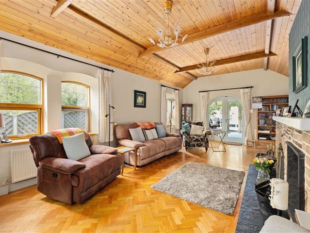 Detached House for sale in Bluebell, North Tipperary