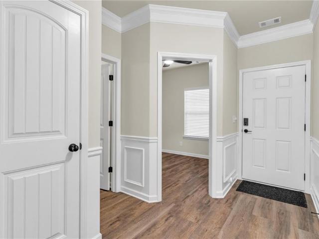 Townhouse for sale in Holly Springs, Georgia