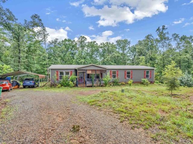 House for sale in Cowpens, South Carolina