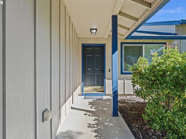 Townhouse for sale in Cottage Grove, Lane County