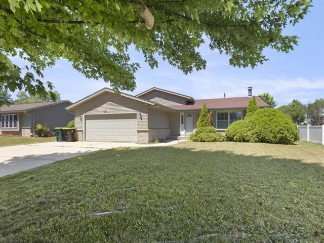 House for sale in Oak Creek, Wisconsin
