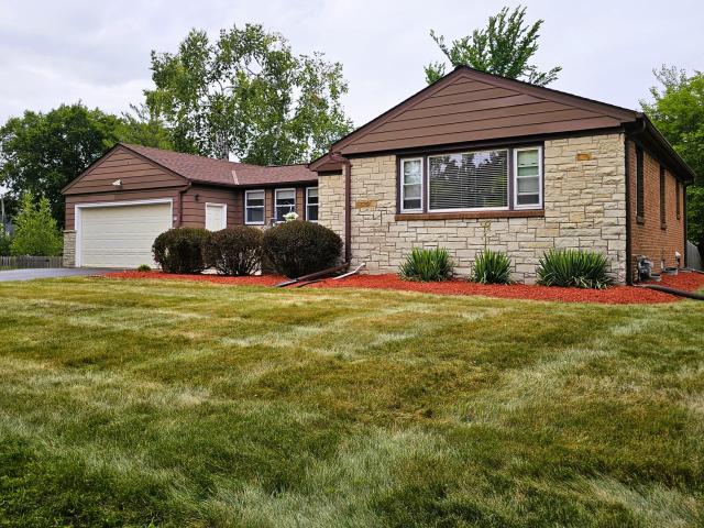 House for sale in Bayside, Wisconsin