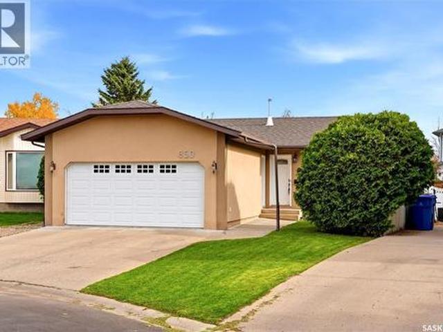 House for sale in Parkridge, Regina