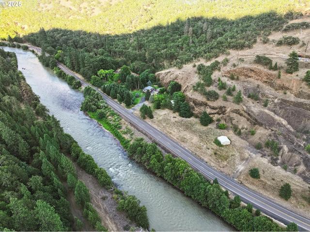 House for sale in Lyle, Washington