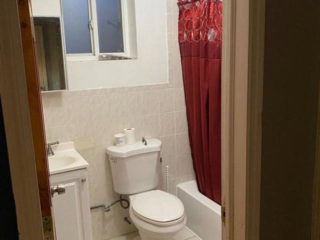 Room for rent in Queens, Arverne
