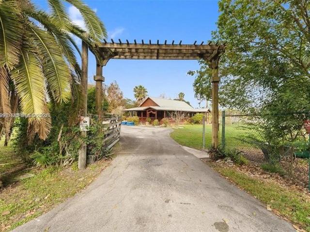 House for sale in South Bay, Florida