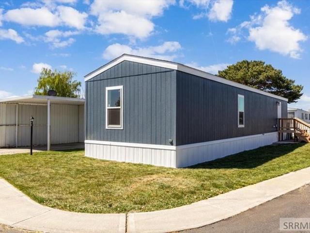 House for sale in Bingham, Idaho