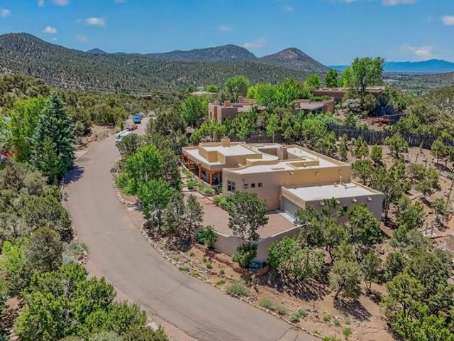 House for sale in Santa Fe, New Mexico