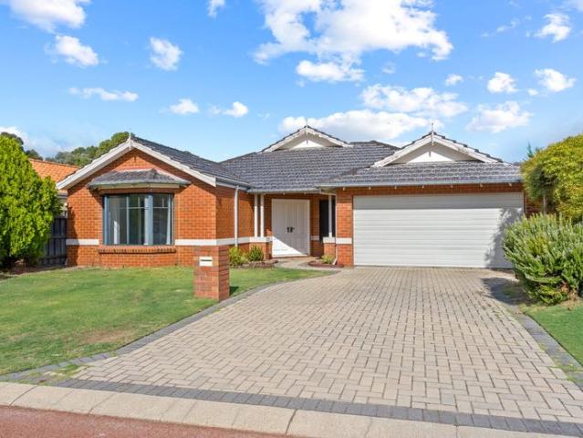 House for rent in Canning Vale, Western Australia
