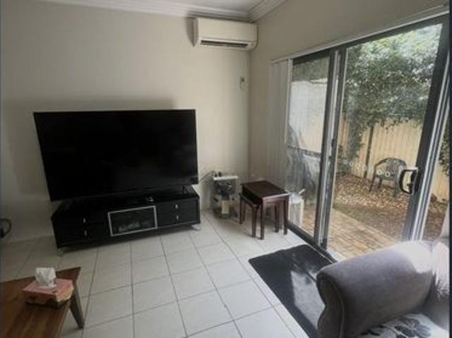Townhouse for rent in Sydney, New South Wales