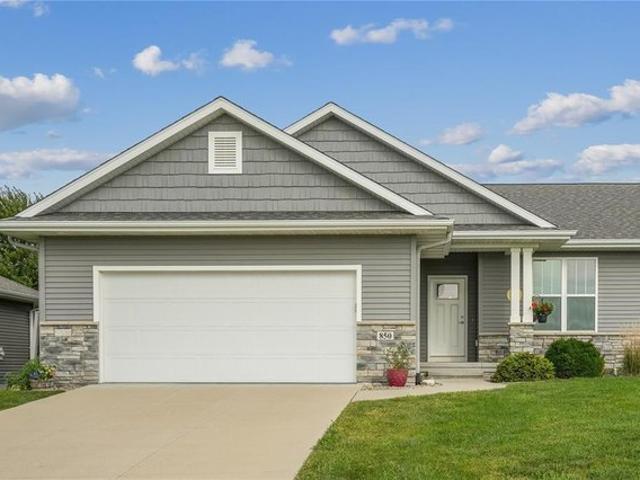 Condo for sale in Linn, Iowa