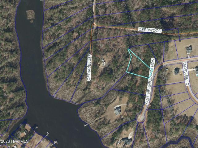 Land for sale in Oriental, North Carolina