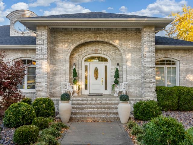 House for sale in Makanda, Illinois