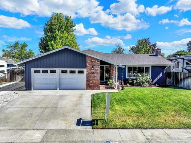 House for sale in Solano, California