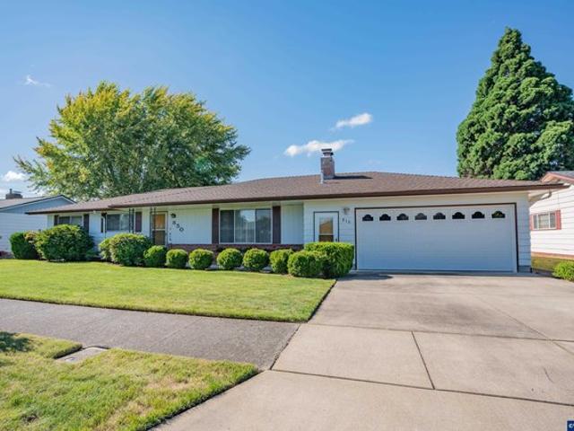 House for sale in Oregonia