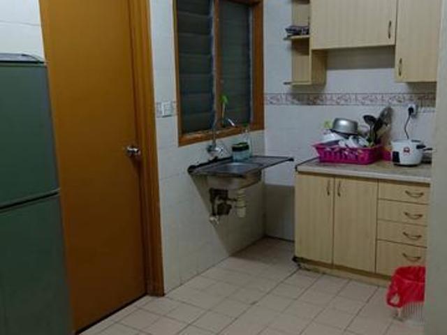 Apartment for sale in Petaling, Damansara Damai