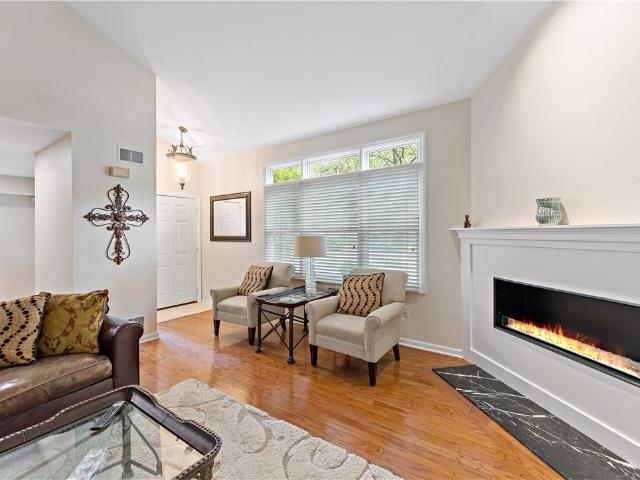 Condo for sale in Cuddy, Pennsylvania