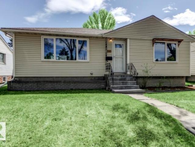 House for sale in Mill Creek South, Edmonton