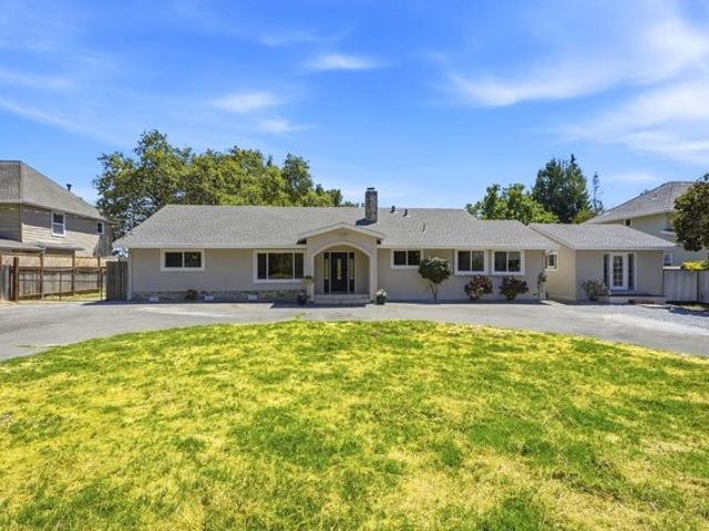 House for sale in Sebastopol, California
