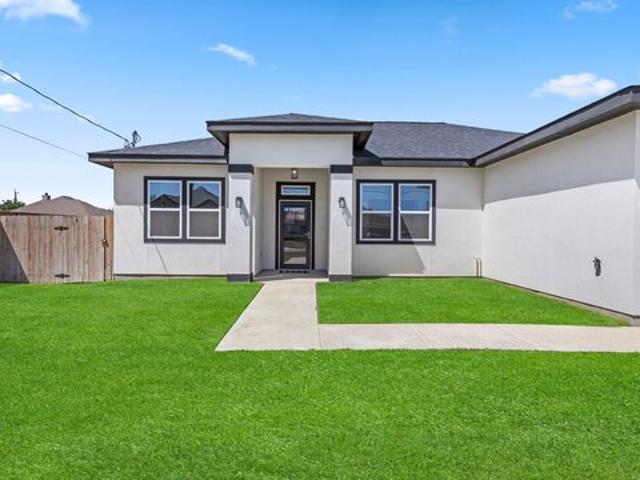 House for sale in Selma, Bexar County