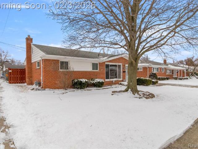 House for sale in Dearborn Heights, Michigan