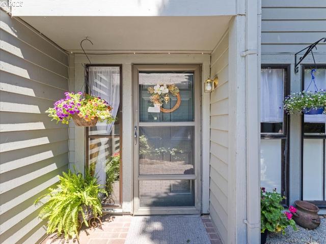 Condo for sale in Tigard