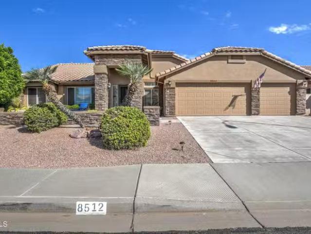 House for sale in Peoria, Westbrook Village